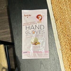 Never used: SpaLife Hand Gloves